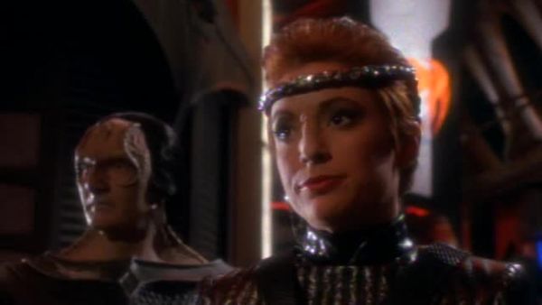 Star Trek: Deep Space Nine - Crossover