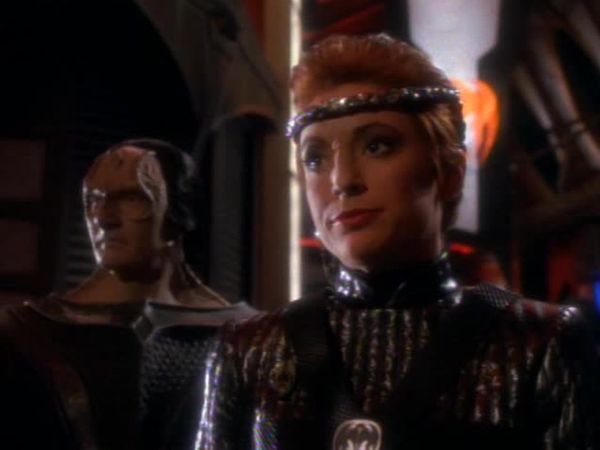 Star Trek: Deep Space Nine - Crossover