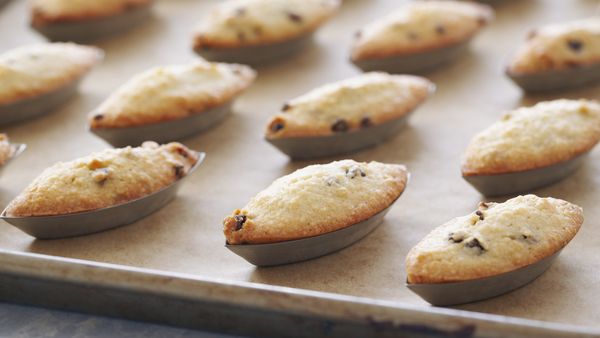 Bake With Anna Olson - Nut Cakes