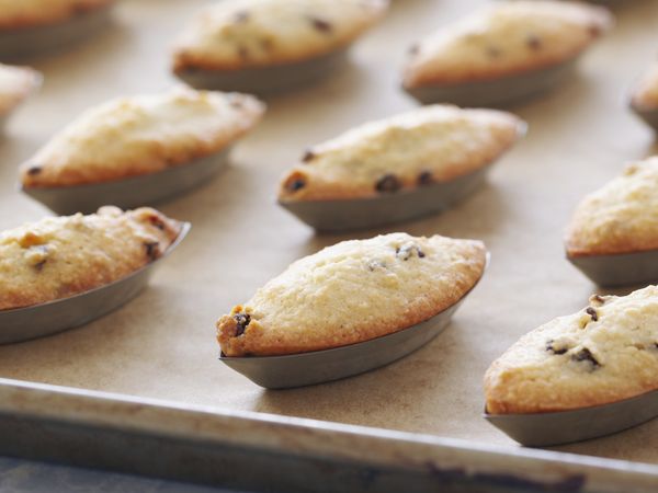 Bake With Anna Olson - Nut Cakes