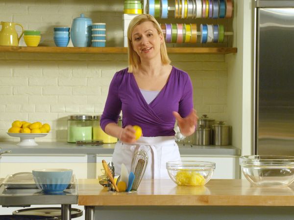 Bake With Anna Olson - Doughnuts