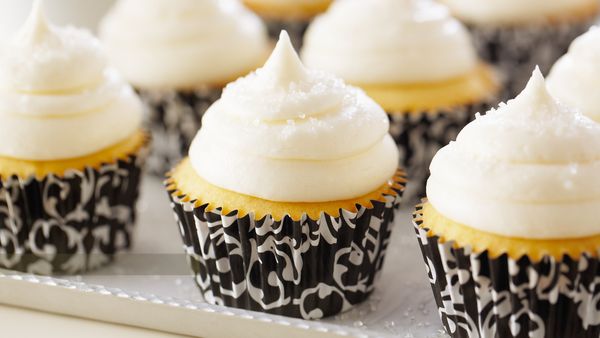 Bake With Anna Olson - Cupcakes