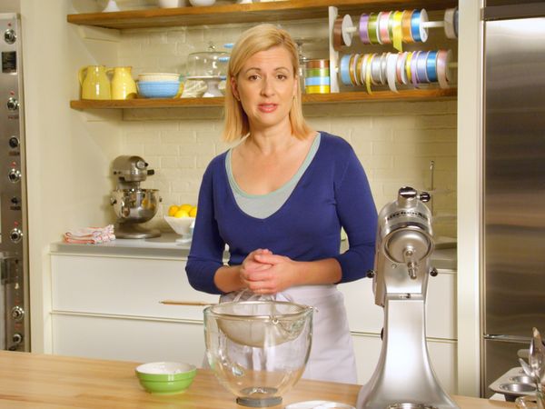 Bake With Anna Olson - Pie Dough