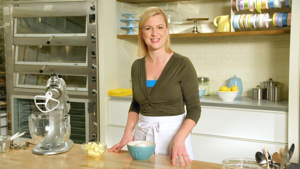 Bake With Anna Olson - Pound Cake