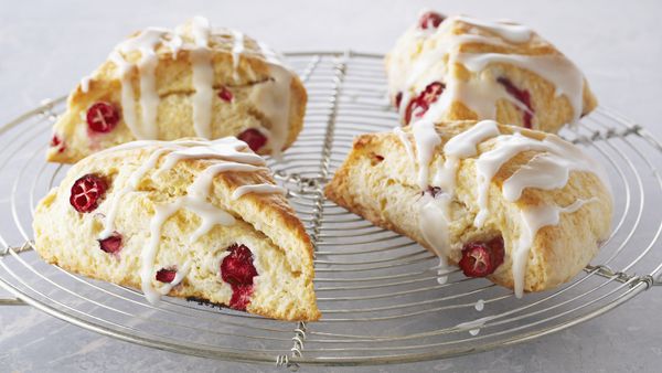 Bake With Anna Olson - Scones & Biscuits