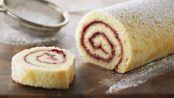Bake With Anna Olson - Jelly Roll Cake