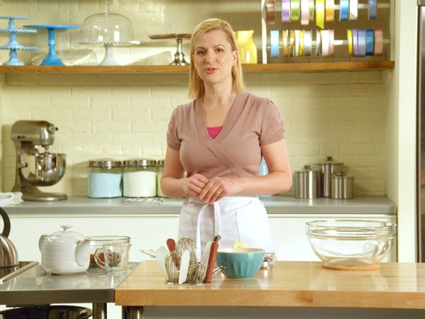 Bake With Anna Olson - Steamed Puddings