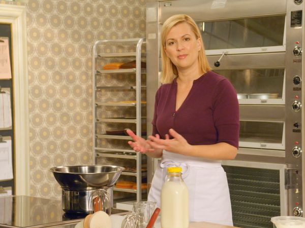 Bake With Anna Olson - Chocolate Cake
