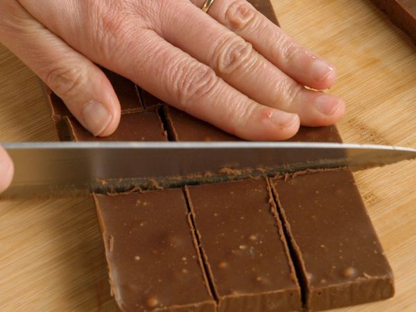 Bake With Anna Olson - Fudge