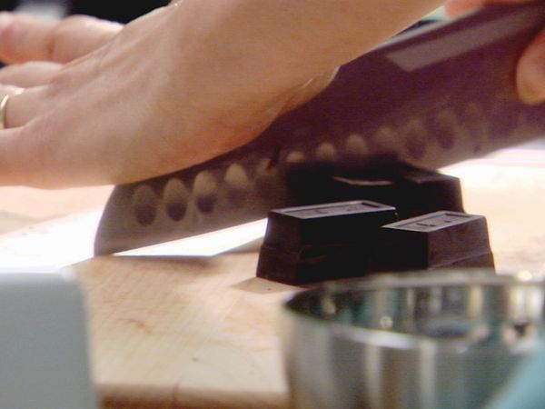 Fresh With Anna Olson - Horse Races