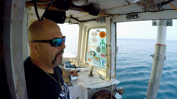 Wicked Tuna - Tuna Invaders