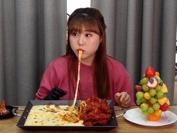 G-NI's Mukbang - Episódio 12
