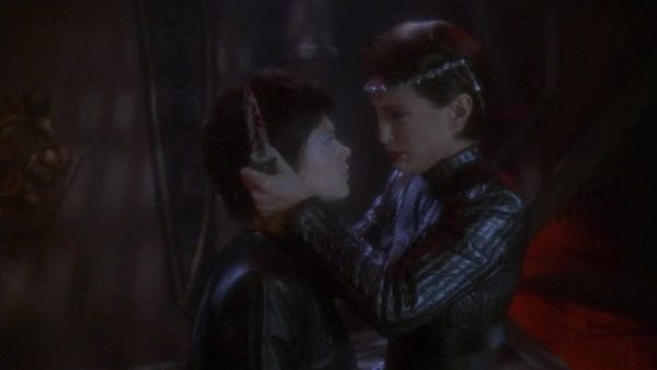 Star Trek: Deep Space Nine - The Emperor's New Cloak