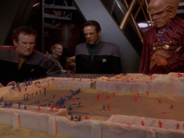 Star Trek: Deep Space Nine - The Changing Face Of Evil