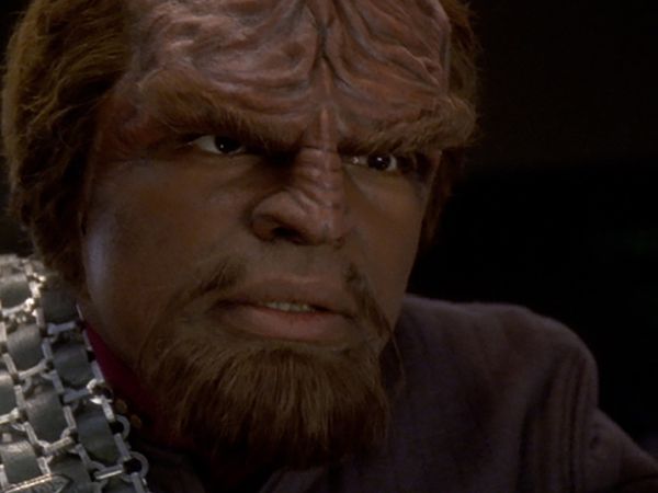 Star Trek: Deep Space Nine - Tacking Into The Wind