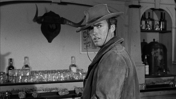 Rawhide - Incident of the Pale Rider