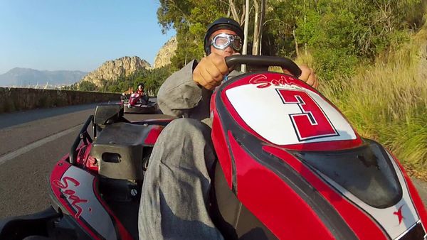 The Amazing Race - Pretty Fly For A Food Scientist
