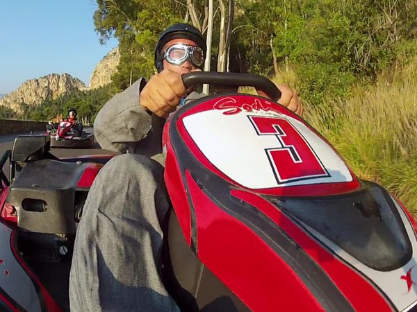 The Amazing Race - Pretty Fly For A Food Scientist
