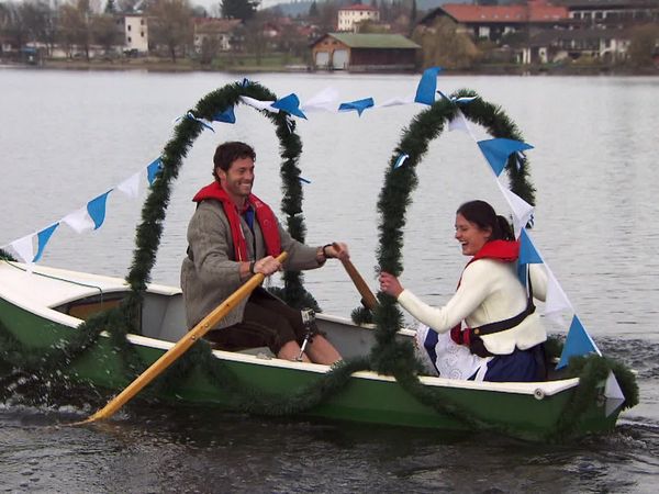 The Amazing Race - Get In That Lederhosen, Baby