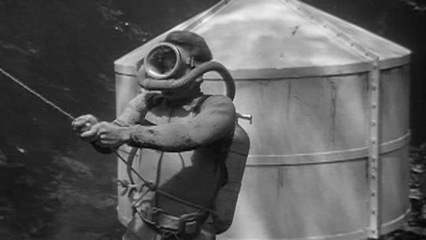 Sea Hunt - Underwater Station