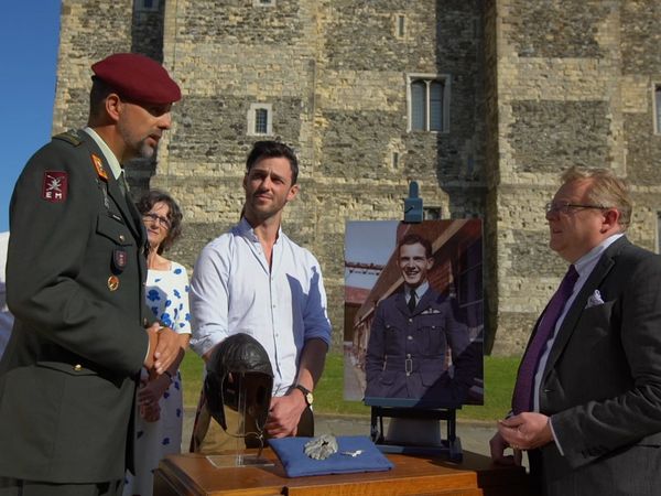 Antiques Roadshow - Second World War Special