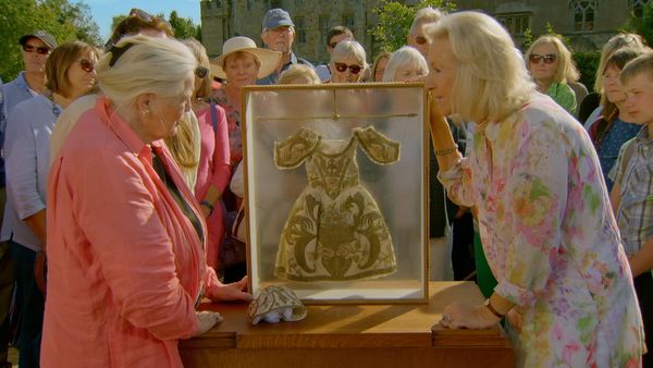 Antiques Roadshow - Battle Abbey 2