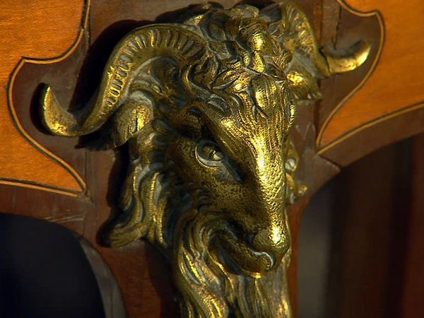 Antiques Roadshow - Chatham Historic Dockyard 2