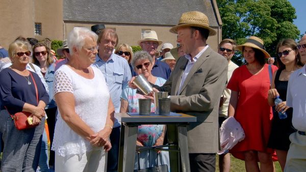 Antiques Roadshow - Crathes Castle 1