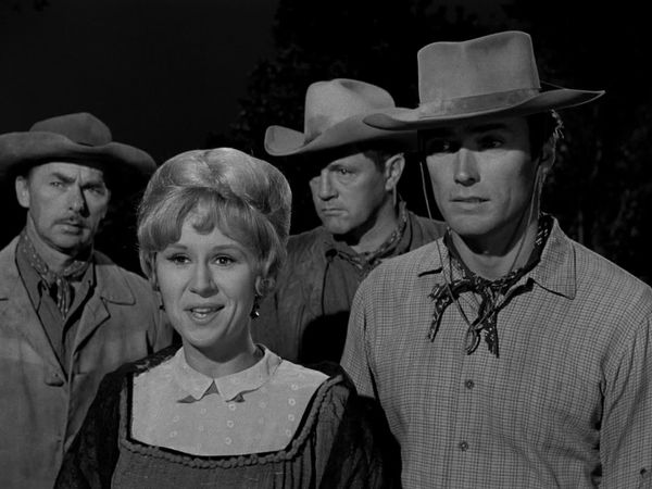 Rawhide - Incident of the Wild Deuces