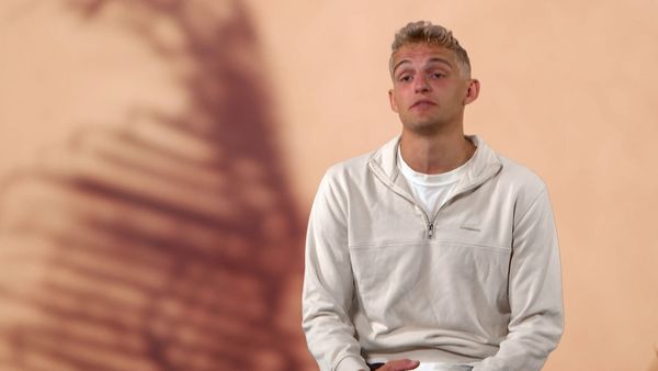 Paradise - Episode 216