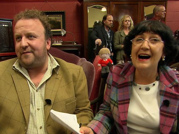 Antiques Road Trip - Anita Manning and James Lewis, Day 2