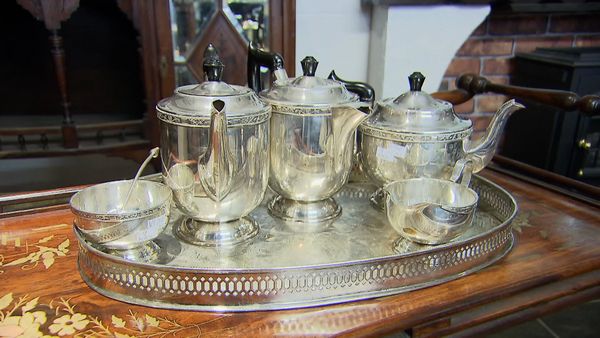 Antiques Road Trip - Phil Serrell and Jonathan Pratt, Day 4