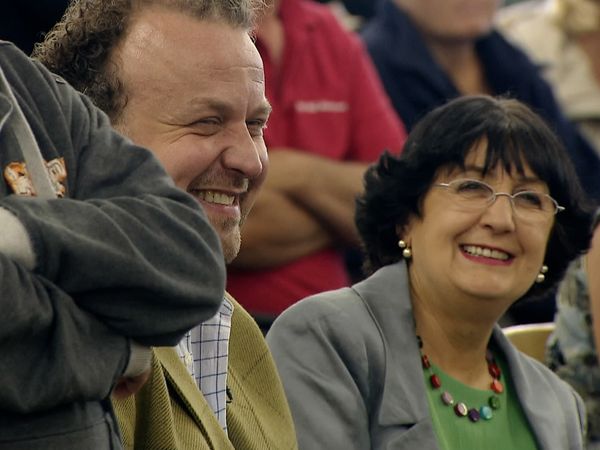 Antiques Road Trip - Anita Manning and James Lewis, Day 1