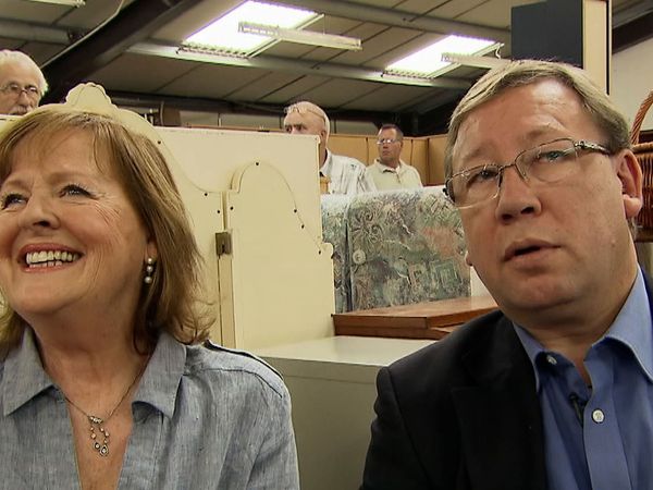 Antiques Road Trip - Margie Cooper and Mark Stacey, Day 1