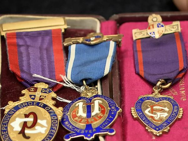 Antiques Road Trip - Margie Cooper and Mark Stacey, Day 2