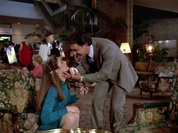 Remington Steele - A denti stretti