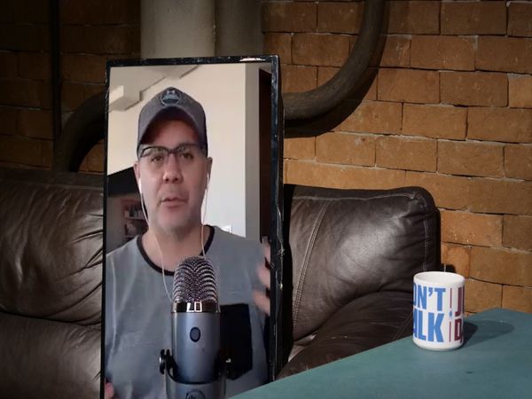Ratinho Talk Show - Você Com Certeza Já Ouviu Essa Voz