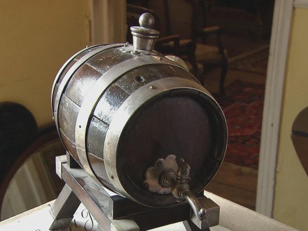 Antiques Road Trip - Charlie Ross and Catherine Southon, Day 1