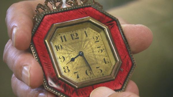 Antiques Road Trip - Charlie Ross and Catherine Southon, Day 4