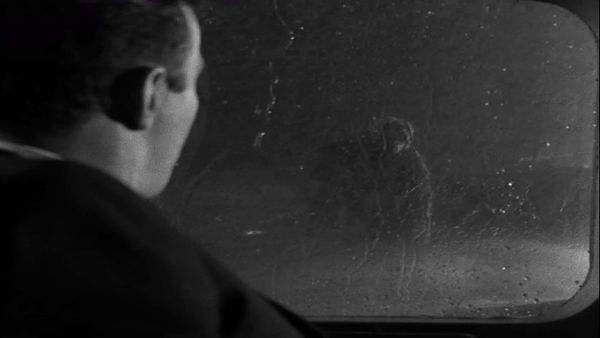 The Twilight Zone - Nightmare at 20,000 Feet