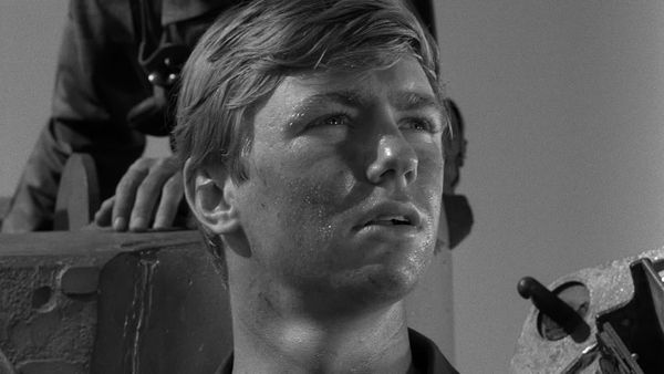 The Twilight Zone - The 7th is Made Up of Phantoms