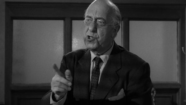 The Twilight Zone - Ninety Years Without Slumbering