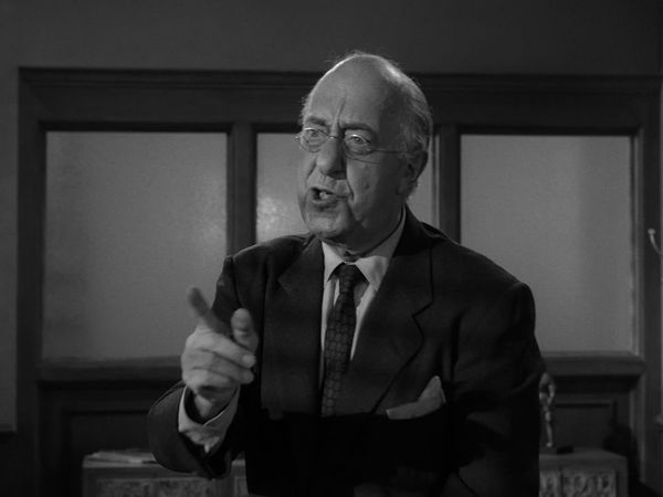 The Twilight Zone - Ninety Years Without Slumbering