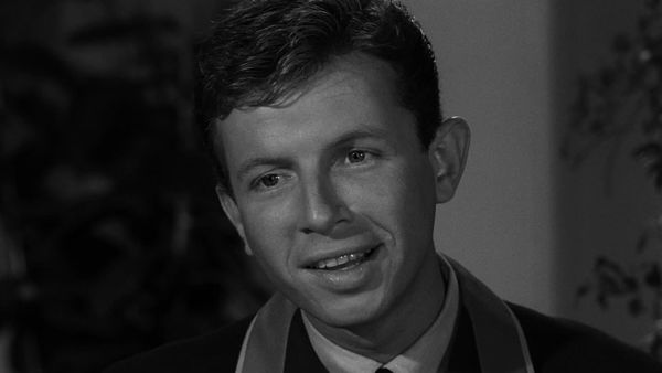 The Twilight Zone - The Self-Improvement of Salvadore Ross