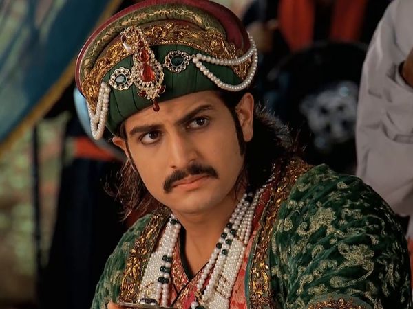 Jodha Akbar LT - Episodio 28
