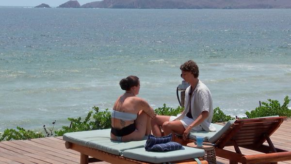 Paradise - Episode 229