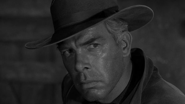 The Twilight Zone - The Grave