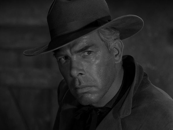 The Twilight Zone - The Grave