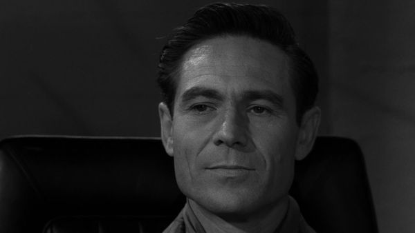 The Twilight Zone - One More Pallbearer