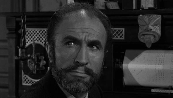 The Twilight Zone - A Piano in the House